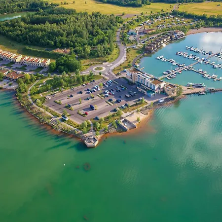 Lagovida Duenenhaus Comfort Familia A Am Stoermthaler Hébergement de vacances Grosspoesna